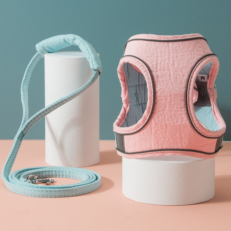 Cat Traction Chest Strap To Prevent Breaking Free - DeKove