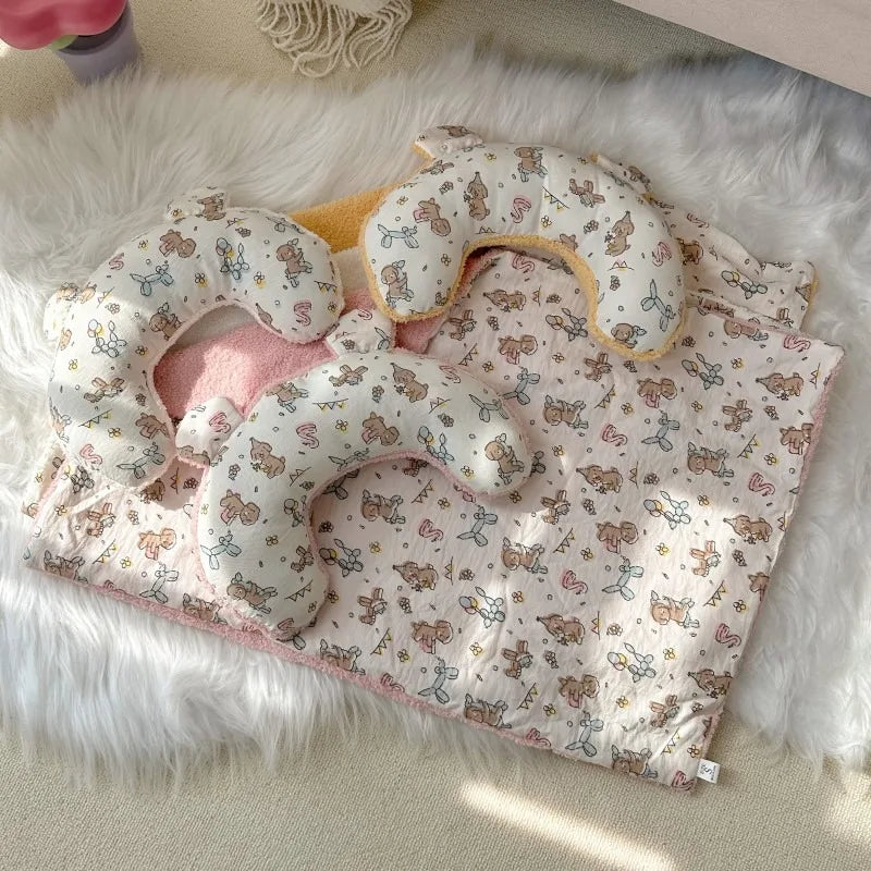 Adorable Pet Blanket With Pillow - DeKove