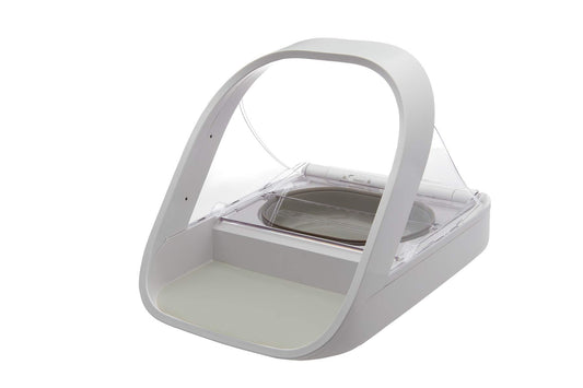 Sure Petcare SureFeed Microchip Pet Feeder with Sealed Lid, RFID Collar Tags Compatible, Works for Wet and Dry Food, White, 4 x C Cell Batteries Required, Not Included - DeKove